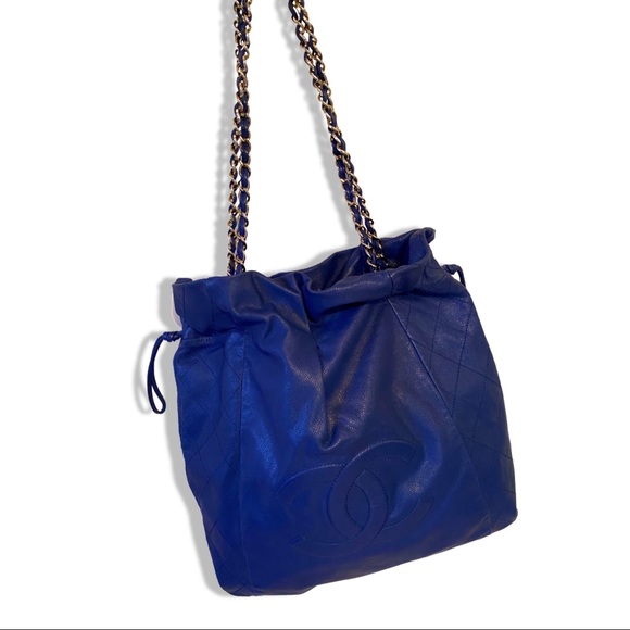 Chanel Large Blue Caviar Drawstring Tote Bag - Picture 2 of 16